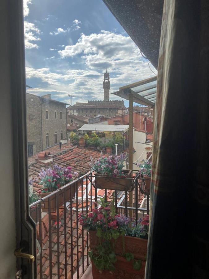Attico In Piazza Santa Croce Apartment Florenţa Exterior foto